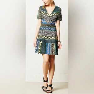 ANTHROPOLOGIE PLENTY BY TRACY REESE  pleated mini dress v neck fully lined SZ 12